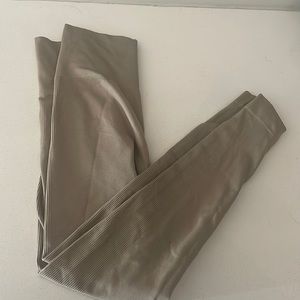 SETActive Sculptflex Leggings in Sand